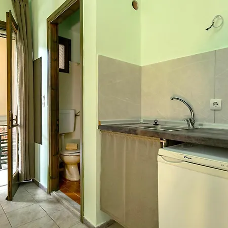 Old Boat Double 2 Apartamento Nikiana